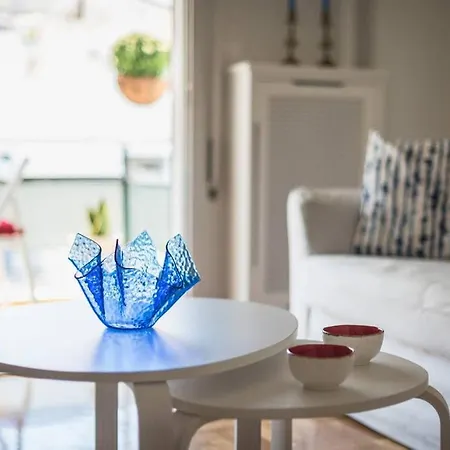 Appartamento New! Bright & Remodeled 1bed 2min Walk To Acropolis Atene