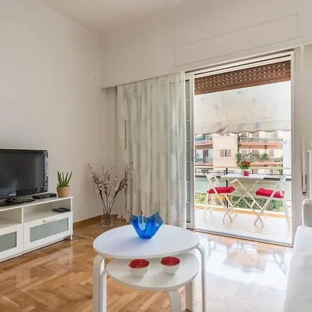 New! Bright & Remodeled 1bed 2min Walk To Acropolis Appartamento *