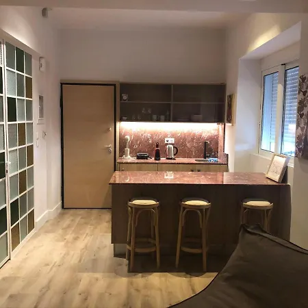 Apartment Anna's 44 Kolonaki Square Central!!! *