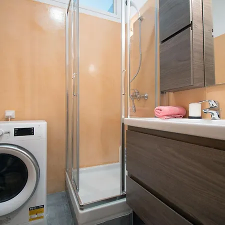 Abstract Flat With Urban View Apartment *