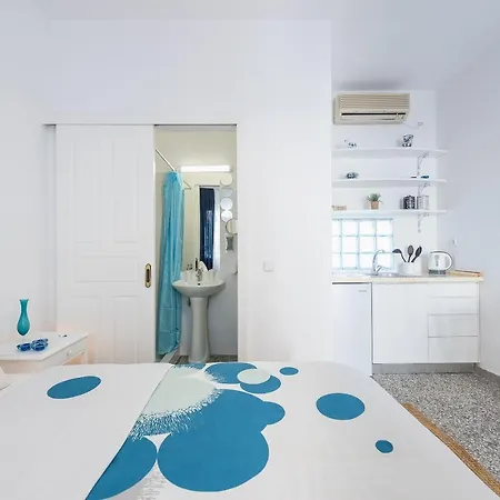Blue Couple House *