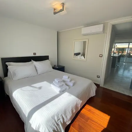 Citycenter Penthouse Mini Private Pool With Hydromassage And Great Town View * Athènes