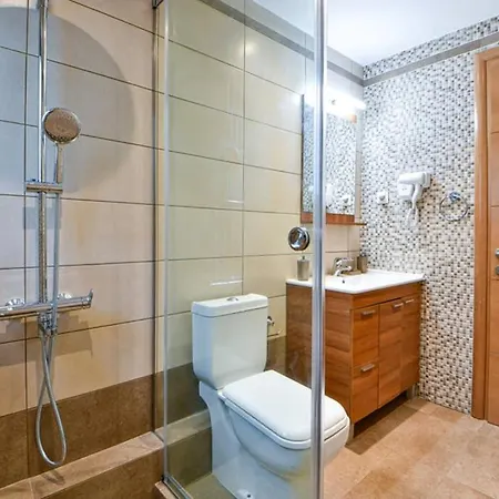 Apartment Modern Hospitality, With Private Garden, *