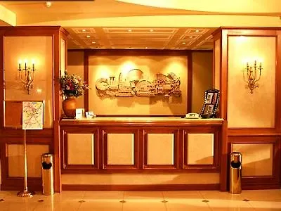 Atrium & Jacuzzi 4* Athen