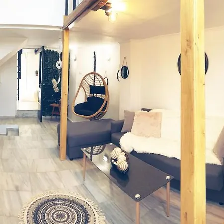 Thisio Loft Apartment