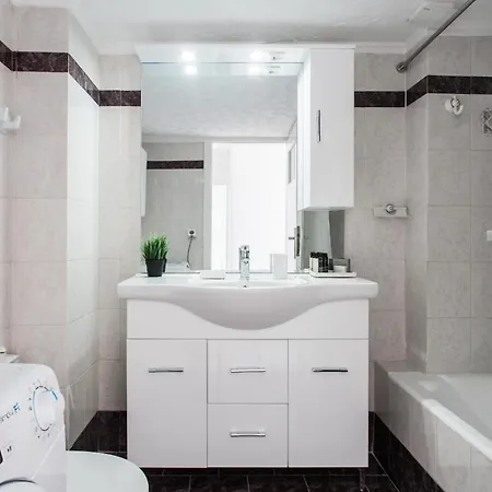 Apartment Splendid 3br Close To Olympic Stadium *