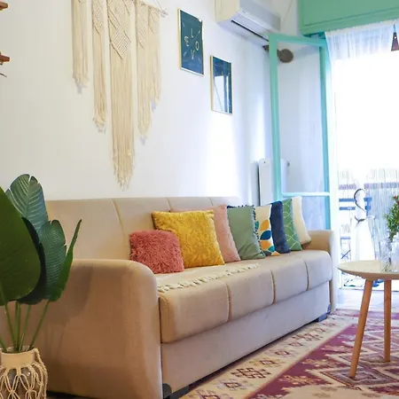 Viva La Victoria In Apartment