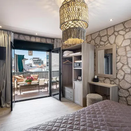Manor Atene