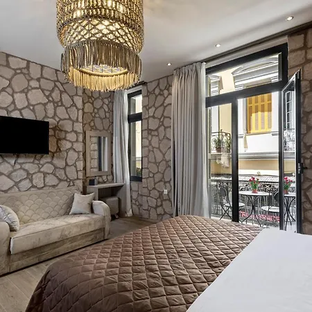 Manor Atene