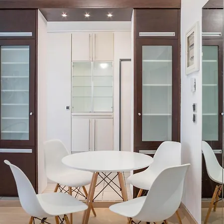 Noema Apartment