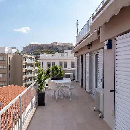 Ermou Street Apartment