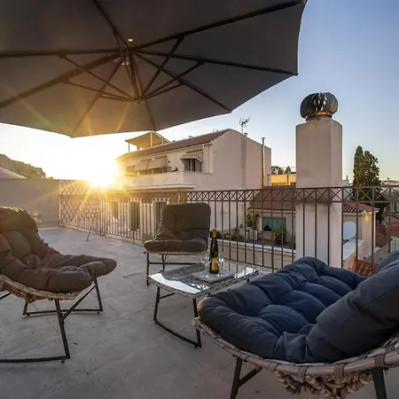 Lejlighedshotel Karma *