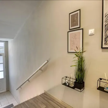 Appartamento Plaka Filotheis House A *