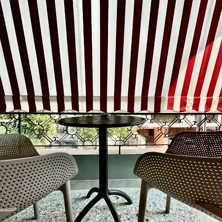 Aparthotel K8 2*