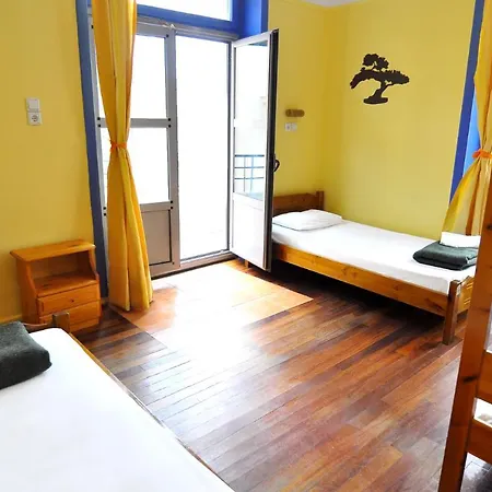 The Student & Travellers Hotel
