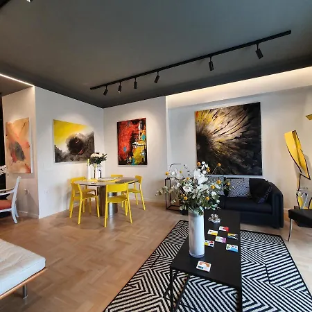 Art Gallery