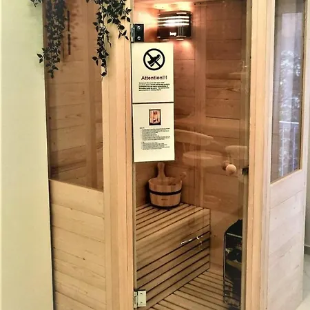 Apartamento Romantic Deluxe Svite Wise Jacuzzi And Sauna