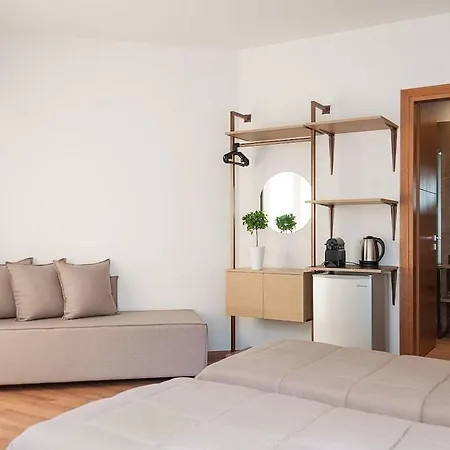 Voulis Attico & Gasthof