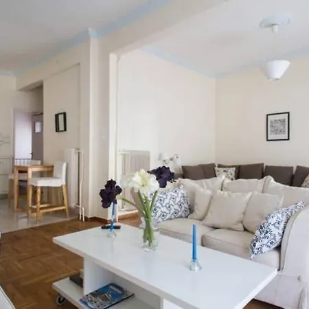 Acropolis Lovely Flat In Plaka Athens