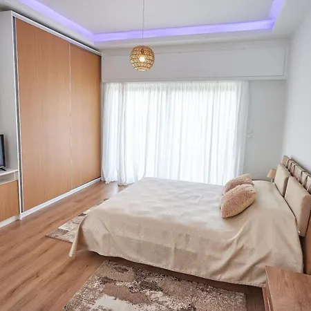 The El Greco Spirit Meets The Athenian Luxury Apt1 *