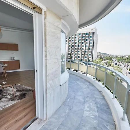 The El Greco Spirit Meets The Athenian Luxury Apt1