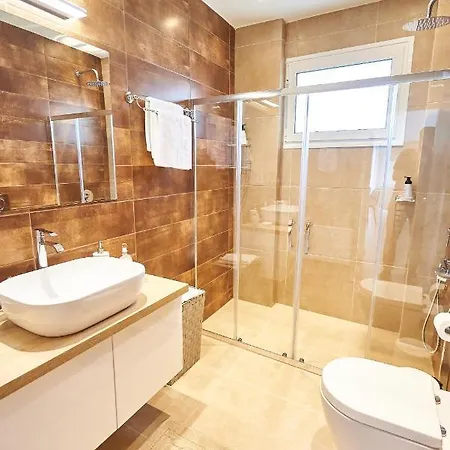 The El Greco Spirit Meets The Athenian Luxury Apt1 Apartment