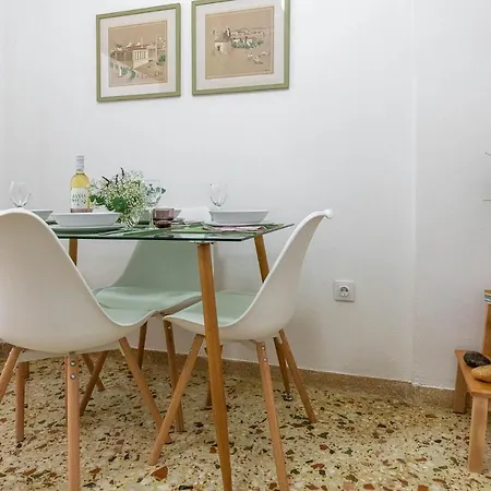Nadia’s Boutique Apartment, Athènes