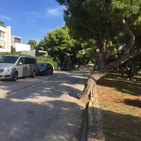 Cute 1bd At Vouliagmeni Apartment *