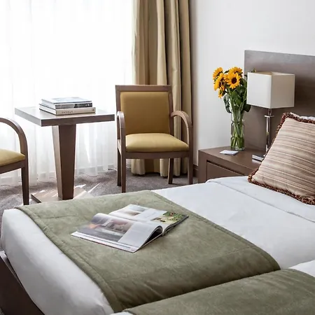 Amalia Hotel
