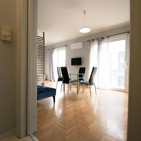Central Cozy Flat ! * Athens