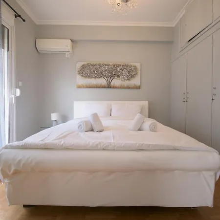 Central Cozy Flat ! *