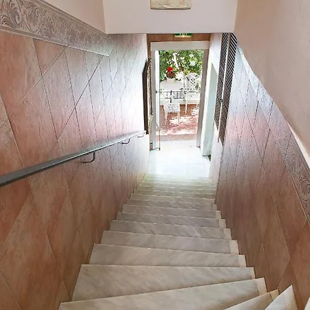 Marble House Hotel