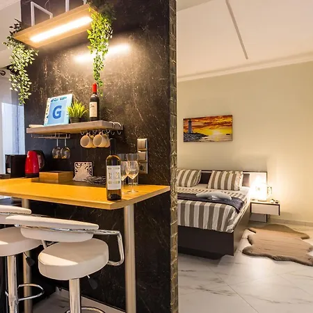 Romantic Deluxe Svite Wise Jacuzzi And Sauna Apartamento *