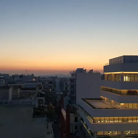 Grey House דירה