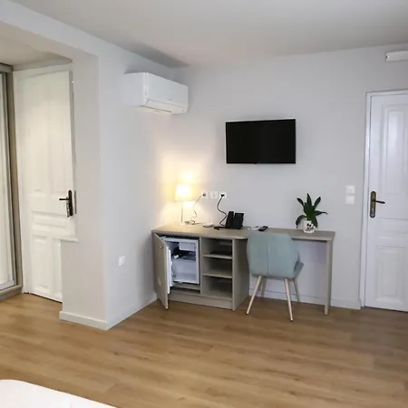 Hotel 1900 Athenian House Athens