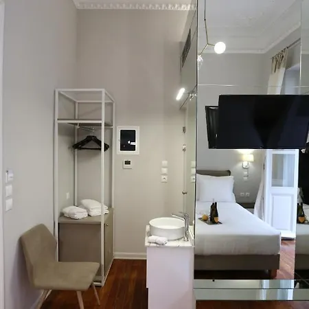 1900 Athenian House Hotel *
