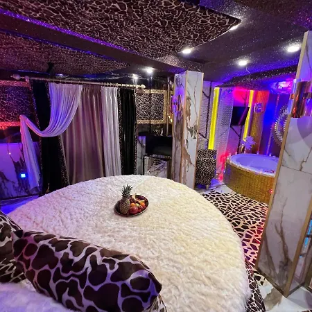 Hotel Xcite Salem Athens