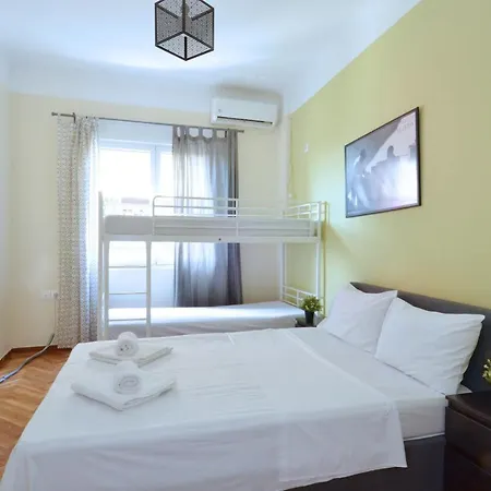 Stathmos Larissis C, A Cozy 2br Apartment, Close To Metro Station. 6 Athene