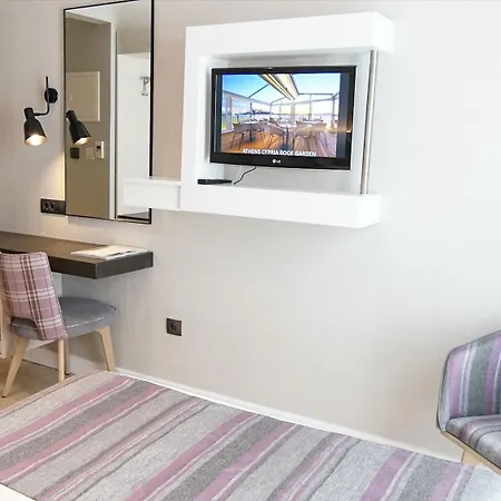 Otel Cypria Atina
