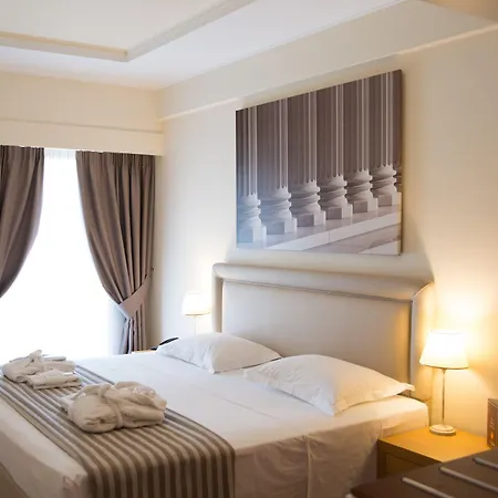 Cypria Otel