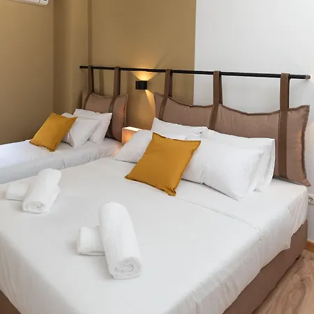 Tier Collection Hotel