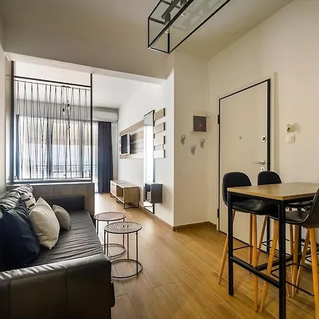 Super Stylish In The Heart Of Athens! * Atina