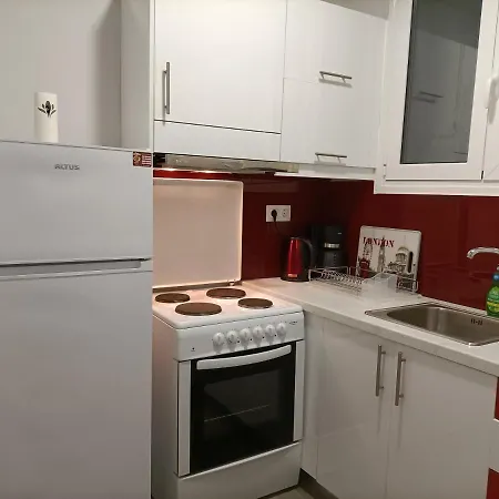 Modern Comfy Apartment Athens