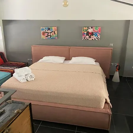 Bespoke House Apart-hotel