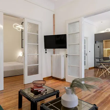 3bdr Modern Design & Bright Interiors In Plaka Apartment *