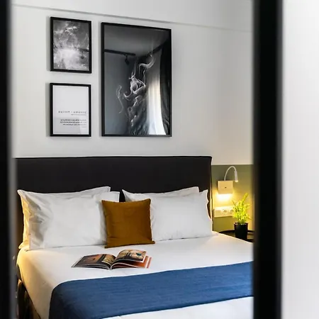 Soul Hotel
