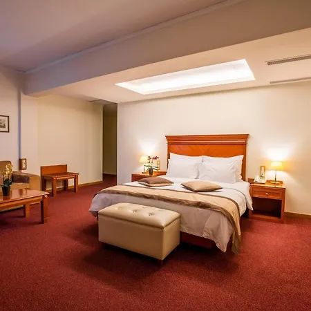 Ilissos Otel Atina