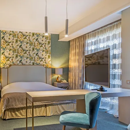 Airotel Stratos Vassilikos 4*