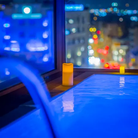 Novus Hotel