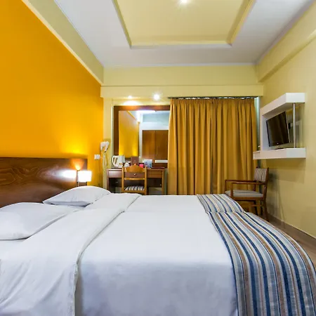 Cypria Otel 4*